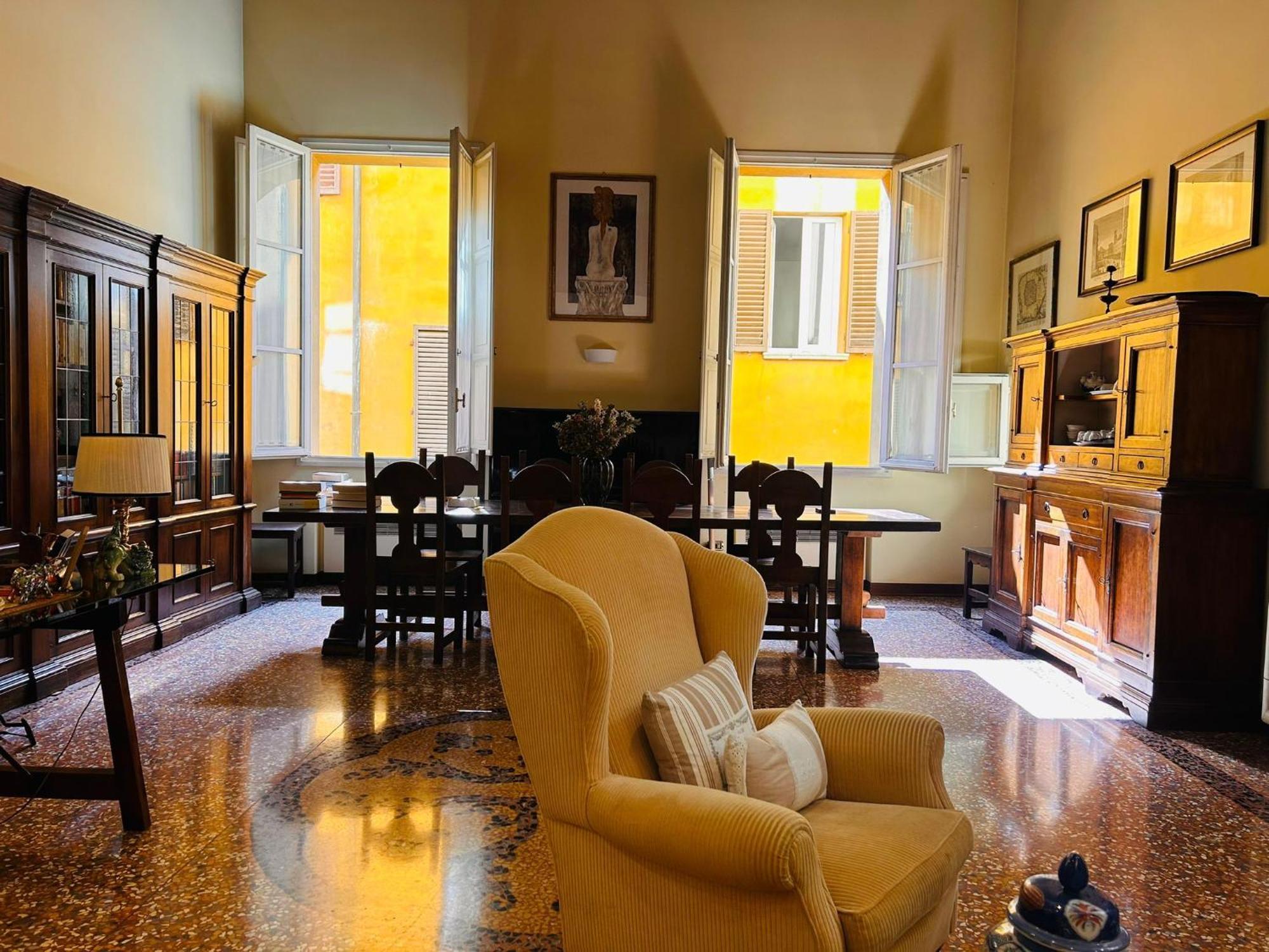 Bologna Medieval Art Loft Luaran gambar