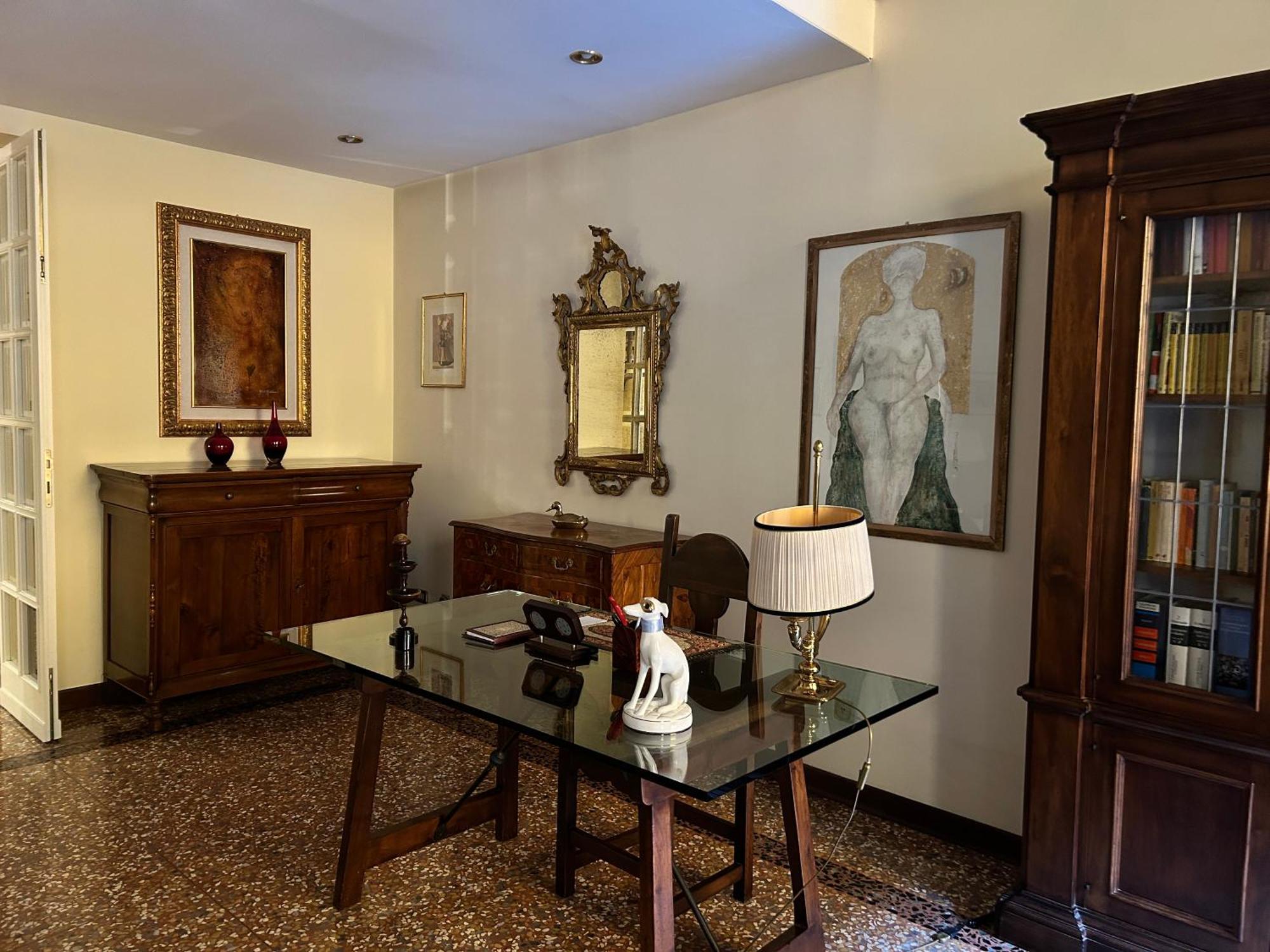 Bologna Medieval Art Loft Luaran gambar