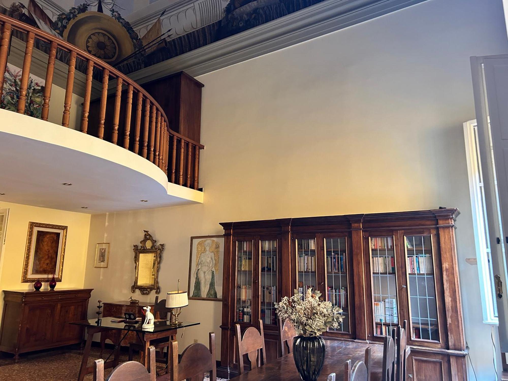 Bologna Medieval Art Loft Luaran gambar